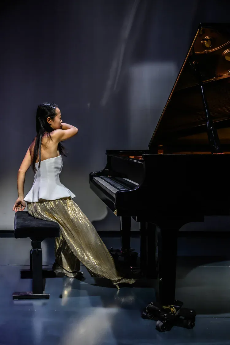 Ayano Kamei au piano