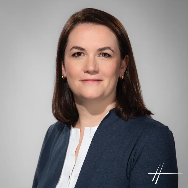 Marie Mailly医生，耳鼻喉专家