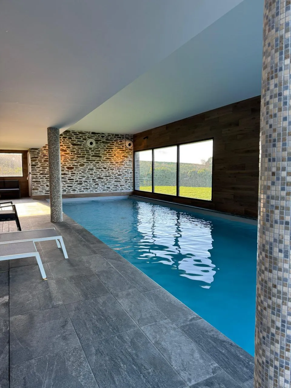 Piscine intérieure chauffée, masterclass Adeline Toniutti